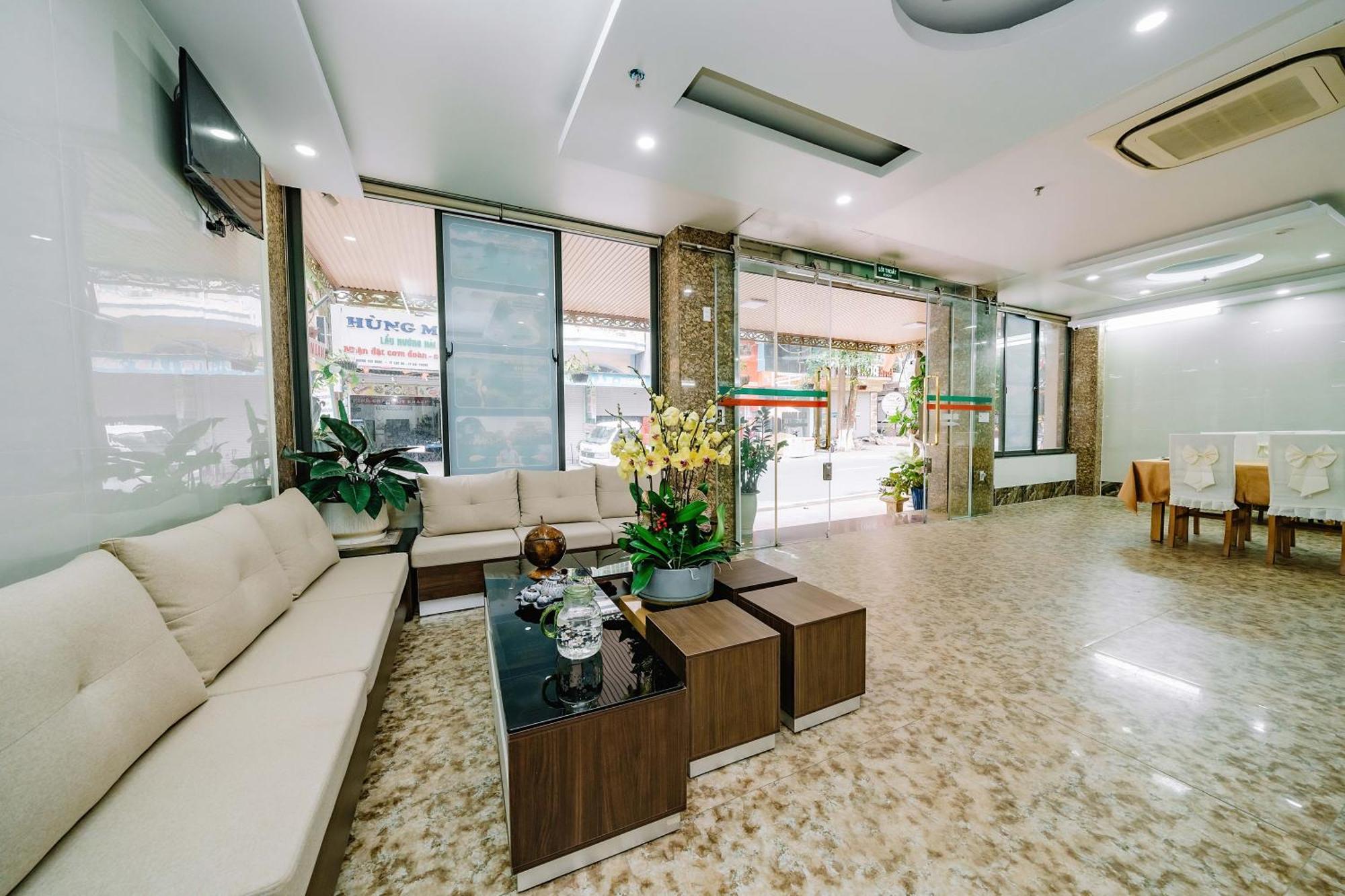 芳东酒店 Dong Khe Sau 外观 照片